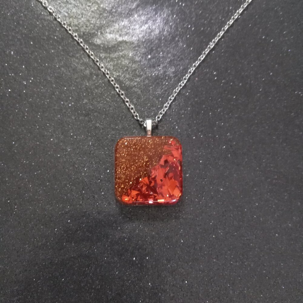 Fall Autumn colored pendant on silver necklace new handmade resin - Picture 4 of 4